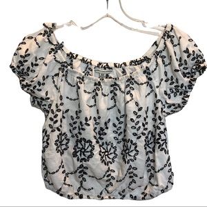 American Eagle Outfitters cropped eyelet top black and white XS